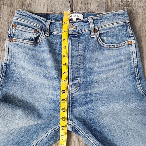 New!Re/Done 90s High Rise Loose Jean - Picture 12 of 16